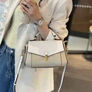 New Retro Female Real Leather handbag All Matched cowhide Lady Flap messenger bag versatile vintage commuter crossbody bag C093